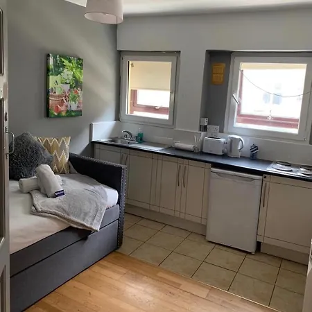 Apartment Cheap Budget Galway