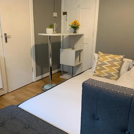 Cheap Budget Apartment Galway