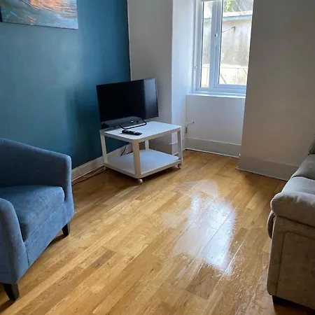 Apartment Cheap Budget *