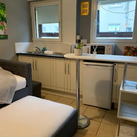 Cheap Budget Apartment Galway