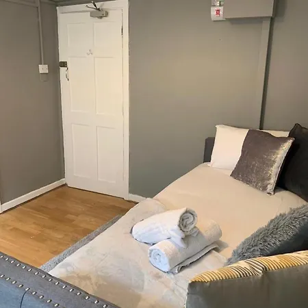 Cheap Budget Apartment Galway