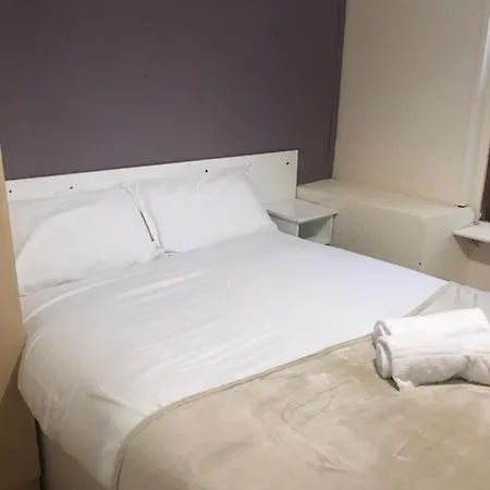 Cheap Budget Apartment Galway